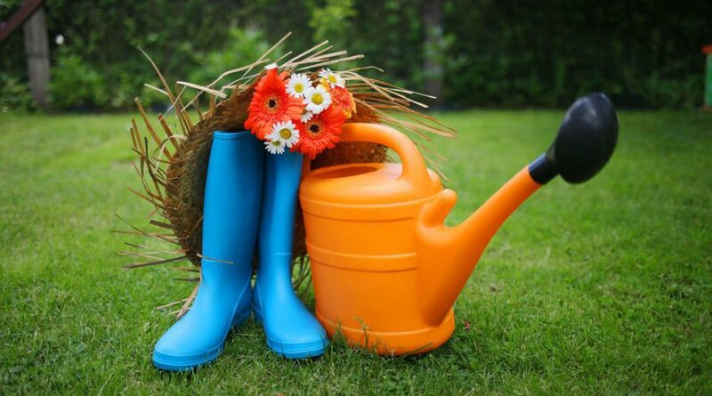 Kertészkedés kezdőknek, egyszerűen: hasznos kerti szerszámok használata